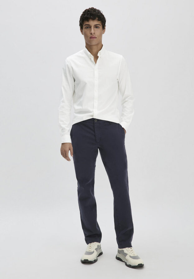 hessnatur Herren Chino LENN Regular aus Bio-Baumwolle - blau - Größe 30/32